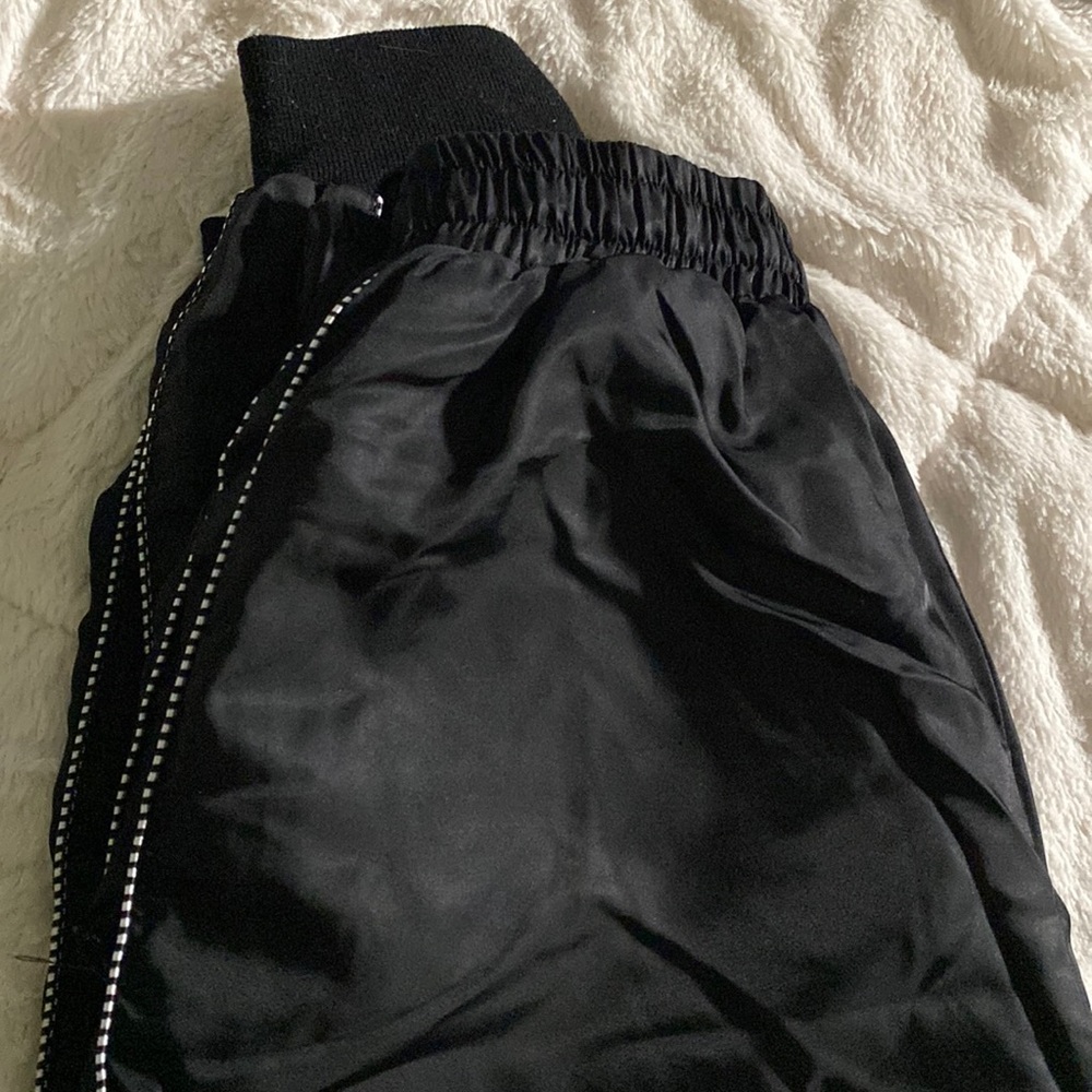 Black with Black and White side print Dry-fit Baggy Joggers